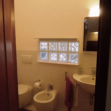 Il Borgo Di 오시모