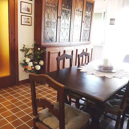 Il Borgo Di *